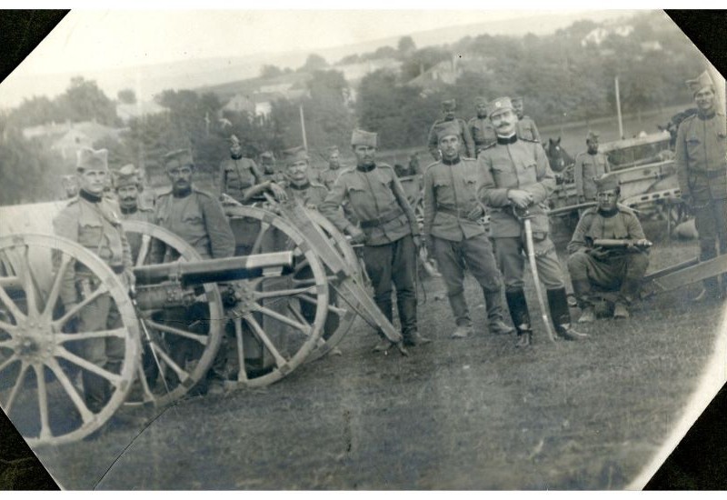 Изложба „Ратни албуми српске војске из ослободилачких ратова 1876–1918ˮ у Државном архиву Србије